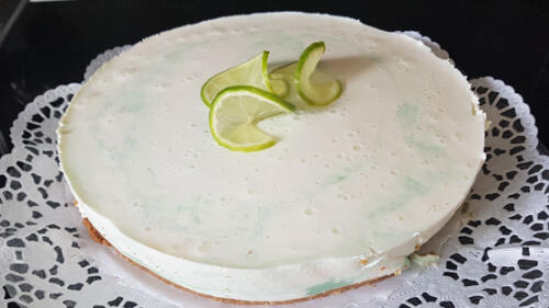 Limetten-Joghurt-Swirl-Cheescake